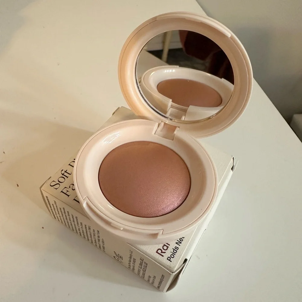 Rare Beauty Soft Pinch Luminous Powder Blush